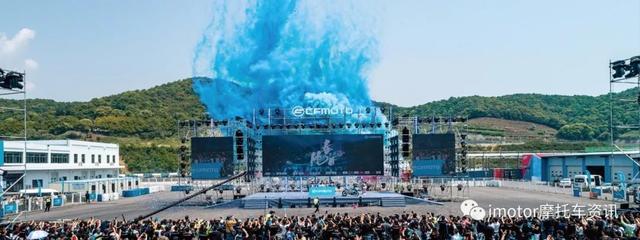 克莱拉与熊的秘密